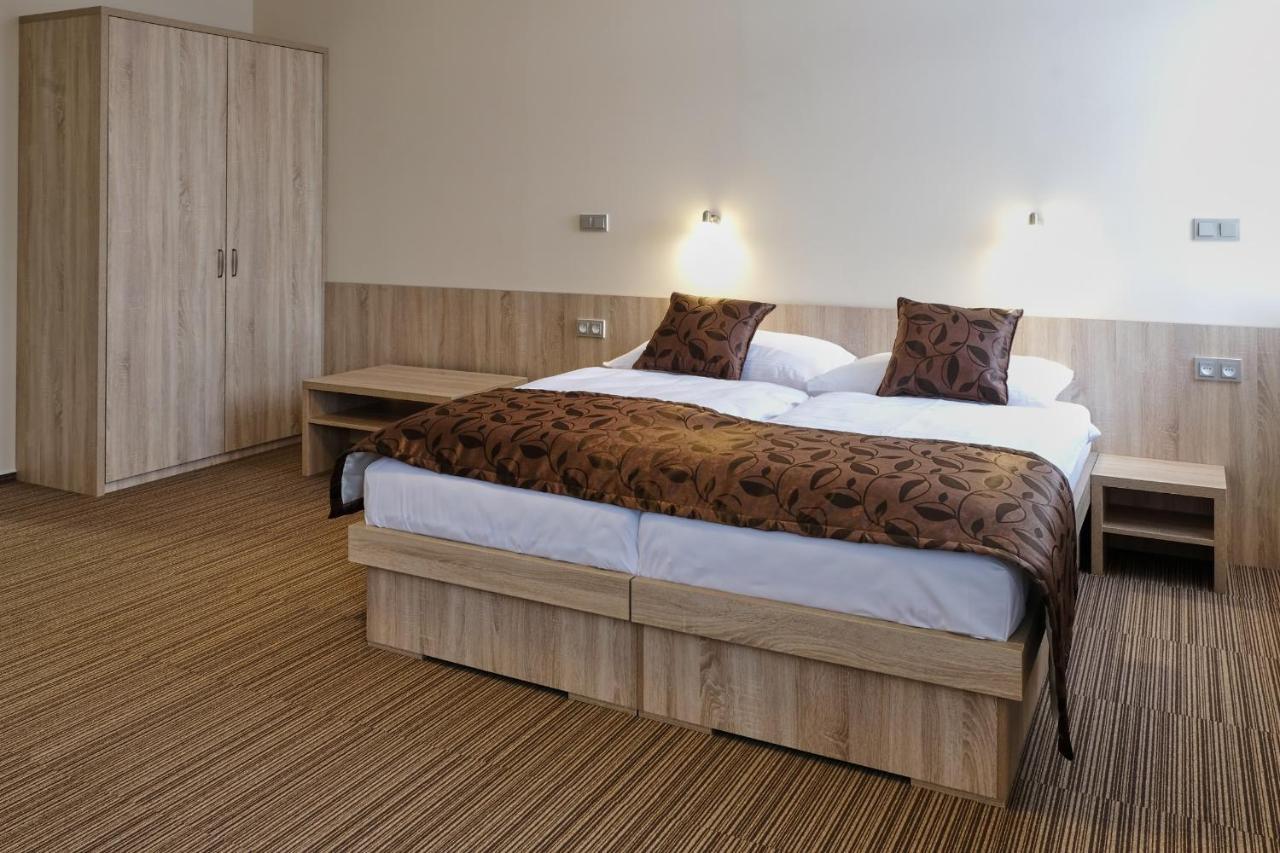Hotel Gtc 3* Superior Bilovec Exterior photo